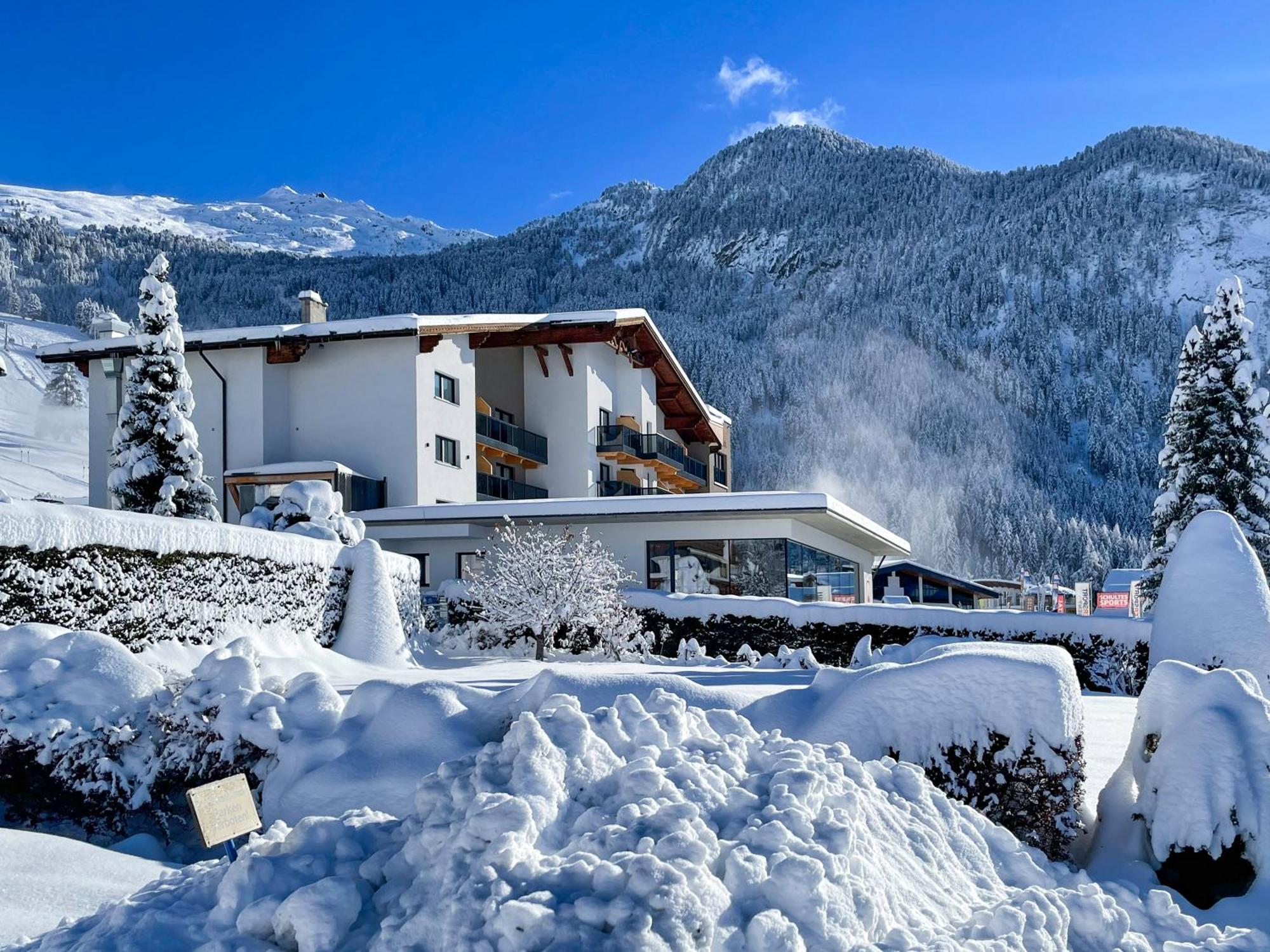Hotel Venetblick Jerzens Exterior photo
